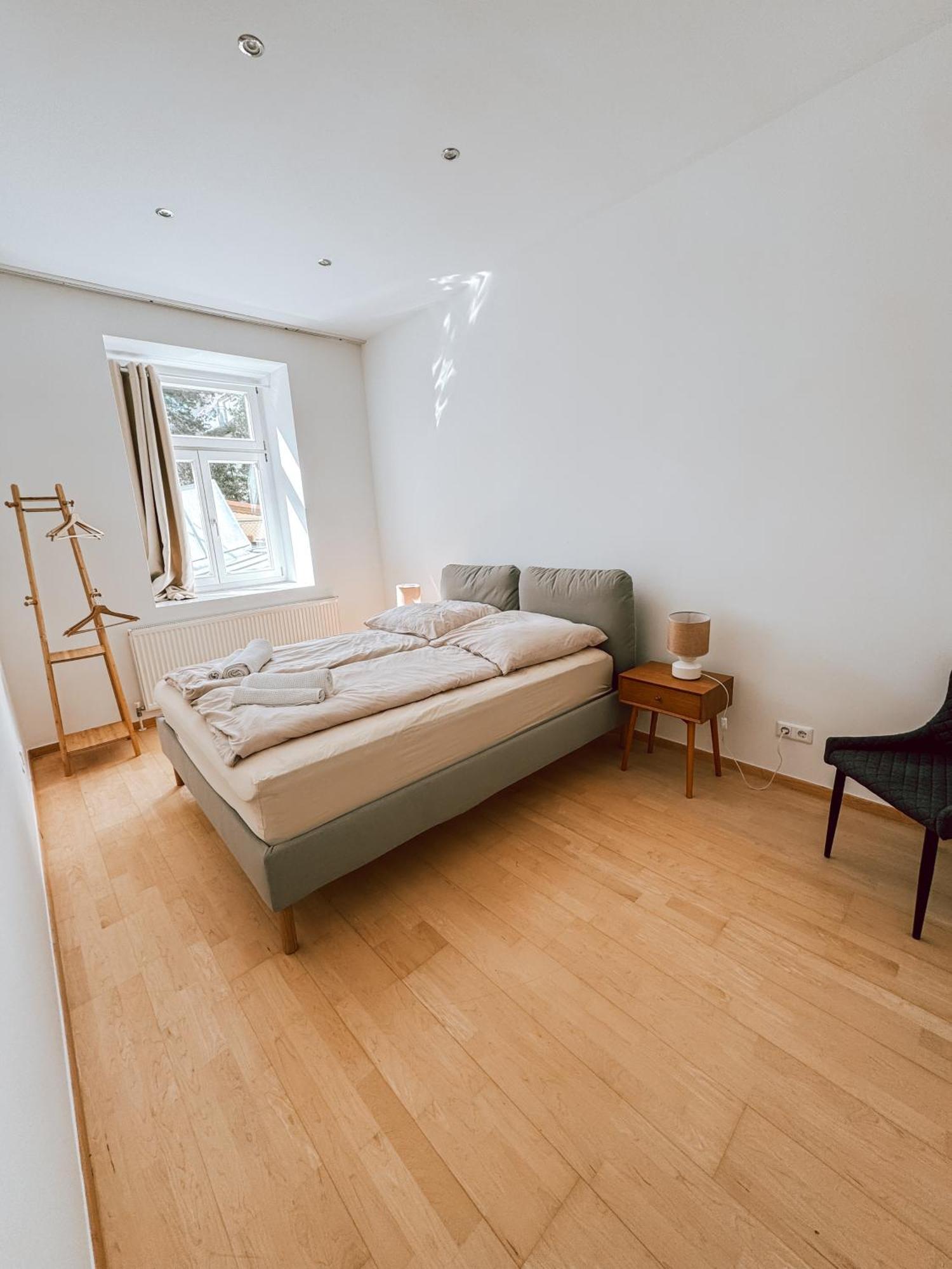 Zentrales Apartment Naehe Schoenbrunn - 5 Pers فيينا المظهر الخارجي الصورة